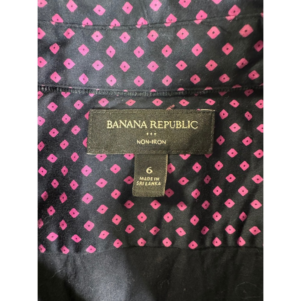 Banana Republic Navy Pink Geometric Non-Iron Sleeveless Button Down Shirt 6 - Picture 2 of 7